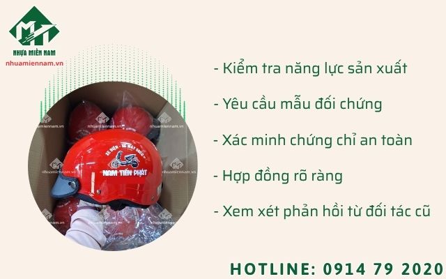 5 lưu ý quan trọng khi đặt làm mũ bảo hiểm theo yêu cầu số lượng lớn