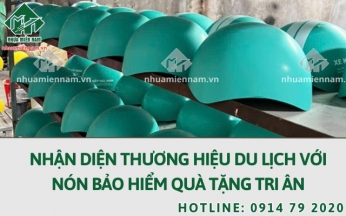 Nhận diện thương hiệu du lịch với nón bảo hiểm quà tặng tri ân